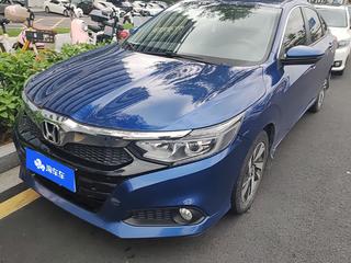 凌派 1.0T 豪华版 