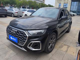 奥迪Q5L 45TFSI 2.0T 自动 改款豪华动感型 