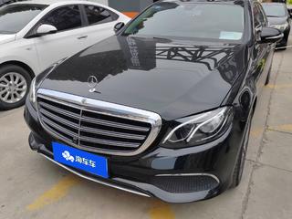 奔驰E级 E300L 2.0T 自动 豪华型 