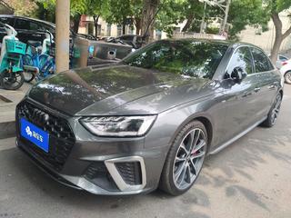 奥迪A4L 45TFSI 2.0T 自动 quattro臻选动感型 