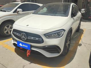 奔驰GLA 220 2.0T 自动 