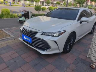 丰田亚洲龙 2.0L 自动 XLE尊享版 