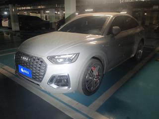 奥迪Q5L Sportback 40TFSI 2.0T 自动 时尚型 