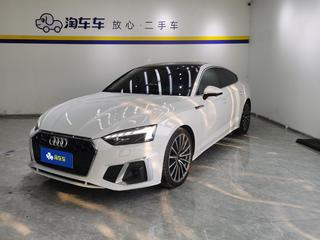 奥迪A5掀背 40TFSI 2.0T 自动 豪华动感型 