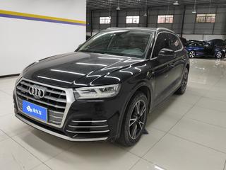 奥迪Q5L 45TFSI 2.0T 自动 尊享时尚型 