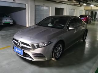 奔驰A级 1.3T 