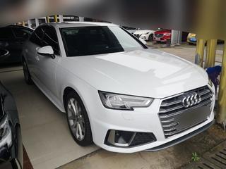 奥迪A4L 40TFSI 2.0T 自动 时尚型 