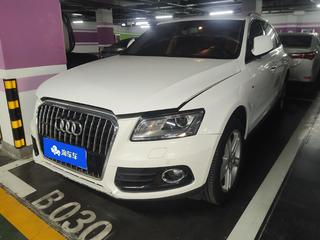 奥迪Q5 40TFSI 2.0T 自动 技术型 