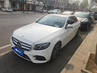 奔驰E级 E300L 2.0T 自动 运动时尚型改款 