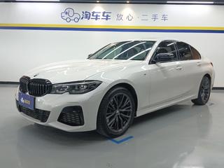 宝马3系 330i 2.0T 自动 M运动曜夜套装 