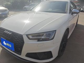 奥迪A4L 40TFSI 2.0T 自动 时尚型 