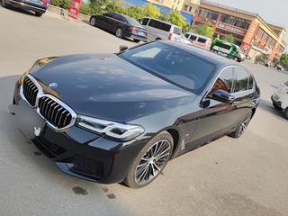 宝马5系 530Li 2.0T 自动 领先型M运动套装 