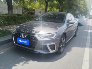 奥迪A4L 40TFSI 2.0T 自动 豪华动感型 