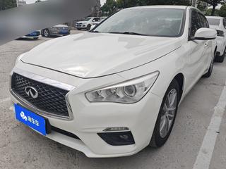 英菲尼迪Q50L 2.0T 自动 舒适版 