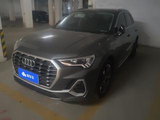 奥迪Q3 35TFSI 1.4T 自动 时尚动感型 