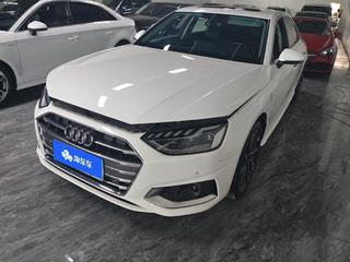 奥迪A4L 40TFSI 2.0T 自动 豪华致雅型 