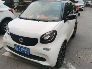 SmartForTwo 硬顶 1.0L 自动 激情版 