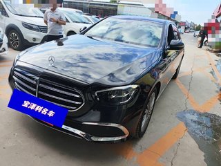 奔驰E级 E300L 2.0T 自动 豪华型 