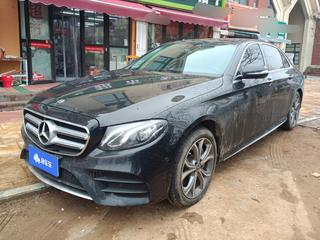 奔驰E级 E300L 2.0T 自动 运动时尚型 