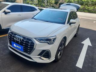 奥迪Q3 35TFSI 1.4T 自动 时尚动感型 