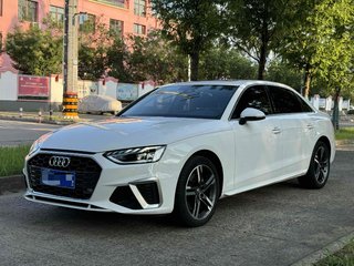 奥迪A4L 40TFSI 2.0T 自动 豪华动感型 