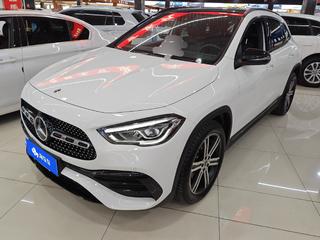 奔驰GLA 220 2.0T 自动 