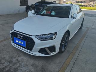 奥迪A4L 40TFSI 2.0T 自动 豪华动感型 