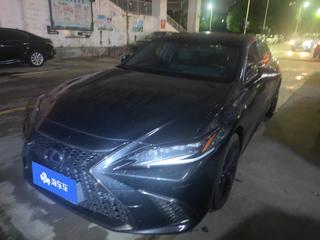 雷克萨斯ES 300h 2.5L 自动 F-SPORT 