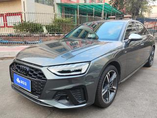 奥迪A4L 40TFSI 2.0T 自动 豪华动感型 