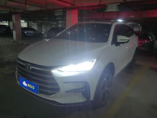 比亚迪唐DM i 1.5T 自动 112KM尊贵型 