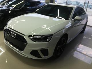 奥迪A4L 40TFSI 2.0T 自动 时尚动感型 