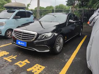 奔驰E级 E300L 豪华型 