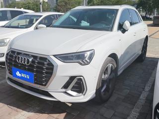 奥迪Q3 35TFSI 1.4T 自动 时尚动感型 