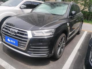 奥迪Q5L 45TFSI 2.0T 自动 尊享运动型 