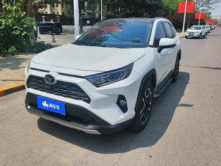 丰田RAV4 荣放 2.0L 自动 尊贵版 