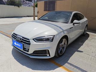 奥迪A5掀背 40TFSI 2.0T 自动 时尚型 