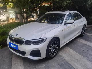 宝马3系 320Li 2.0T 自动 M运动套装 