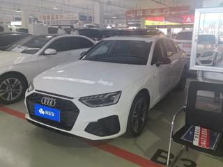 奥迪A4L 40TFSI 2.0T 自动 豪华动感型 