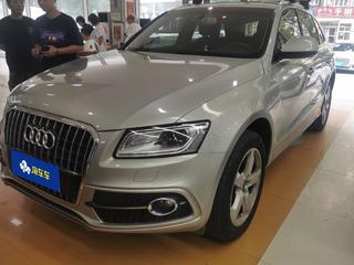 奥迪Q5 40TFSI 2.0T 自动 Plus技术型 