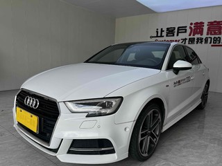 奥迪A3 35TFSI 1.4T 自动 运动型Limousine 