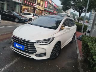 比亚迪宋MAX 1.5T 自动 智联精英型 