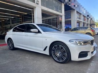 宝马5系 530Li 