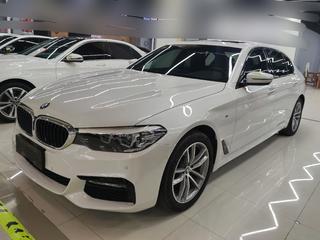 宝马5系 525Li 2.0T 自动 M运动套装 