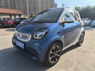 SmartForTwo 硬顶 1.0L 自动 激情版 