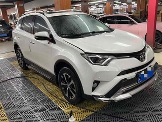 丰田RAV4 荣放 2.0L 自动 先锋版 