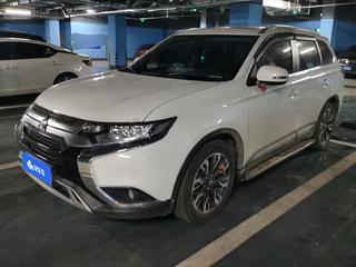 三菱欧蓝德 2.0L 