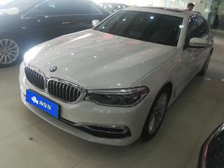 宝马5系新能源 530Le 2.0T 自动 豪华套装 