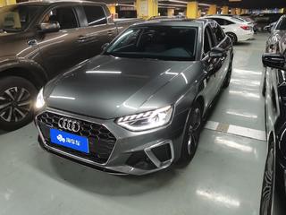 奥迪A4L 40TFSI 2.0T 自动 时尚动感型 