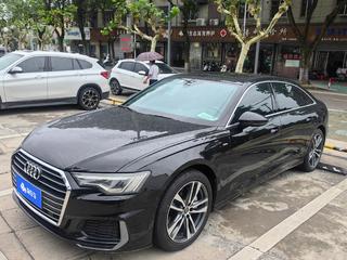 奥迪A6L 45TFSI 2.0T 自动 臻选动感型 