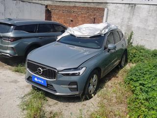 沃尔沃XC60 B5 2.0T 自动 智逸豪华版 